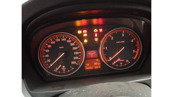 bmw 3 (e90) 2004-2012 del año 2009