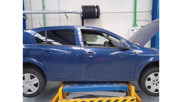 opel astra h (a04) 2004-2014 del año 2005