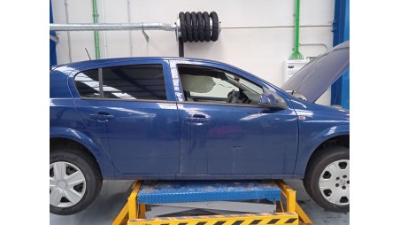 opel astra h (a04) 2004-2014 del año 2005