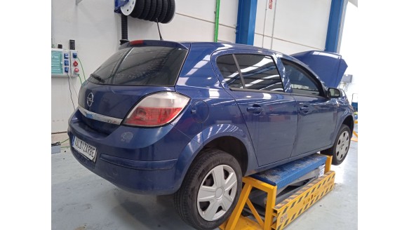 opel astra h (a04) 2004-2014 del año 2005