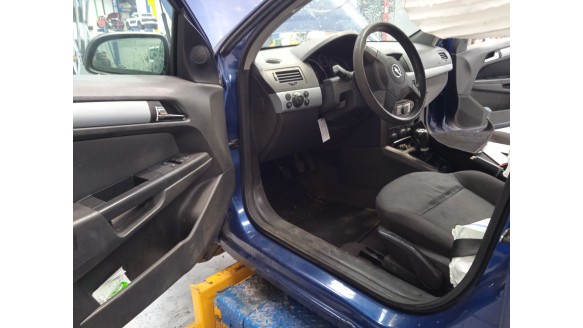 opel astra h (a04) 2004-2014 del año 2005