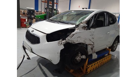 kia venga (yn) 2010- del año 2010