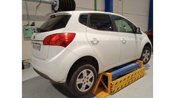 kia venga (yn) 2010- del año 2010