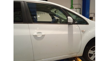 kia venga (yn) 2010- del año 2010