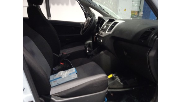 kia venga (yn) 2010- del año 2010