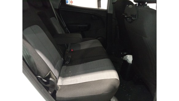 kia venga (yn) 2010- del año 2010