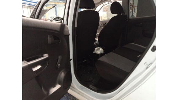 kia venga (yn) 2010- del año 2010