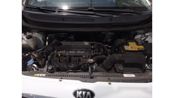 kia venga (yn) 2010- del año 2010