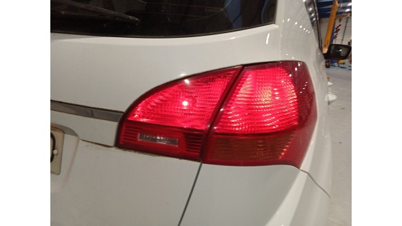 kia venga (yn) 2010- del año 2010