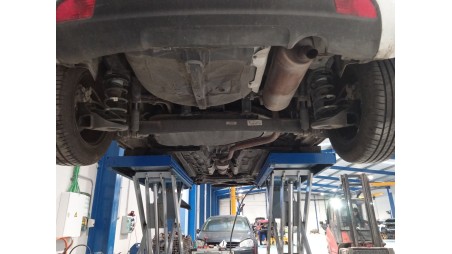 kia venga (yn) 2010- del año 2010