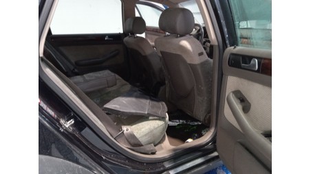 audi allroad c5 (4bh) 2000-2005 del año 2000