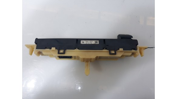 Recambio de warning para toyota rav 4 2012-2019 advance referencia OEM IAM 8395042220 8395042220 