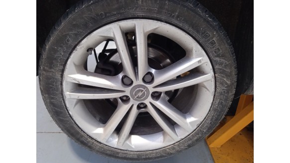 opel insignia a (g09) 2008-2017 del año 2009