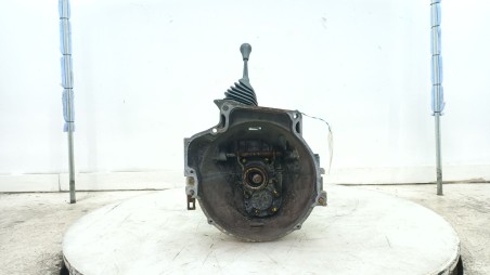 Recambio de caja cambios para suzuki samurai (sj) 1988-1999 cabrio referencia OEM IAM 2470083011 247118300 