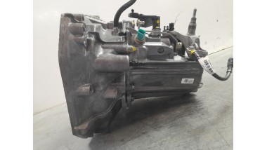 Recambio de caja cambios para dacia duster iii 2024- eco-g 100 essential referencia OEM IAM 320108995R JT4027  2