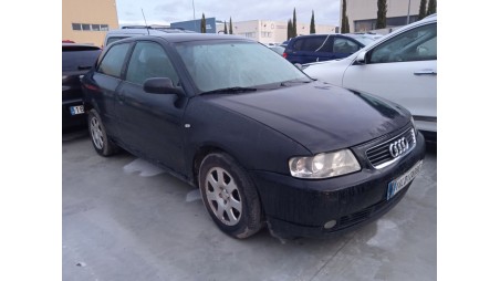 audi a3 (8l1) 1996-2006 del año 2000