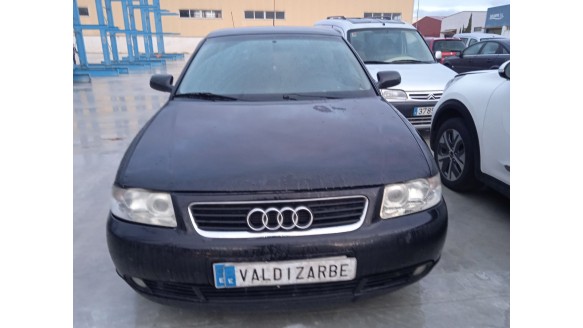 audi a3 (8l1) 1996-2006 del año 2000