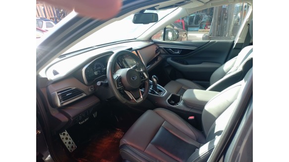 subaru outback (bs) 2014- del año 2021