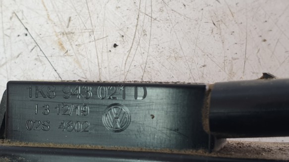 Recambio de portalamparas para seat leon (5f1) 2012-2021 1.5 tsi referencia OEM IAM 1K8943021D  