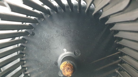 Recambio de ventilador calefaccion para dacia duster iii 2024- eco-g 100 essential referencia OEM IAM 278607174R T59161B 