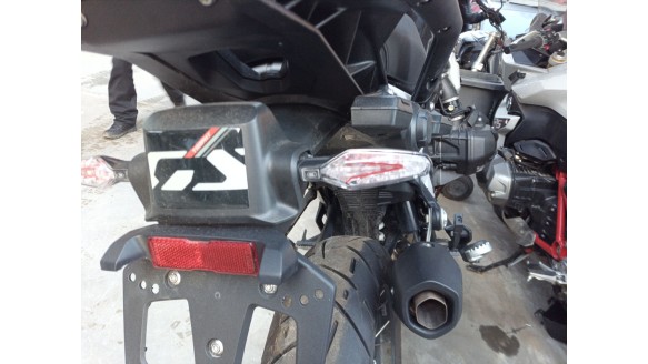 Recambio de piloto trasero derecho para bmw r 1300 gs - referencia OEM IAM 63138557188  
