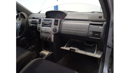 nissan x-trail i (t30) 2001-2013 del año 2005