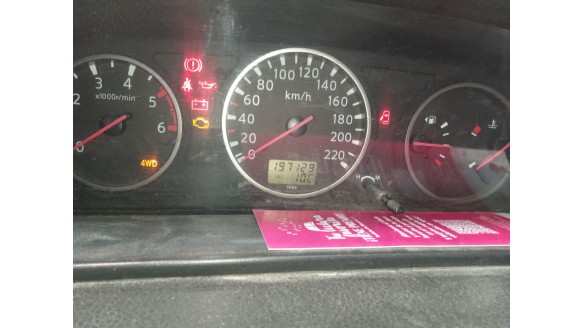 nissan x-trail i (t30) 2001-2013 del año 2005