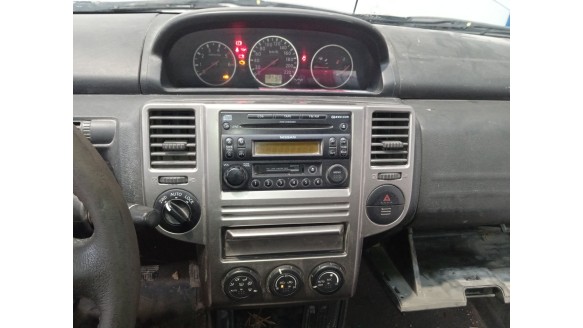 nissan x-trail i (t30) 2001-2013 del año 2005