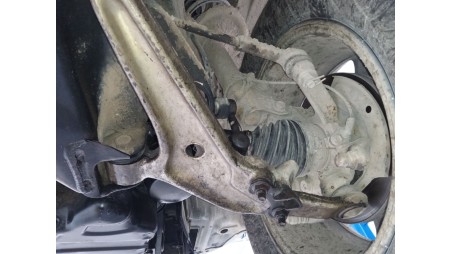 nissan x-trail i (t30) 2001-2013 del año 2005