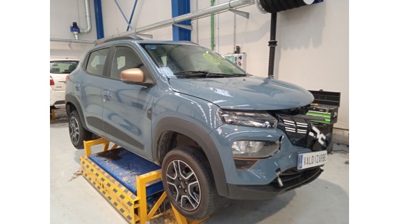 dacia spring 2020- del año 2023
