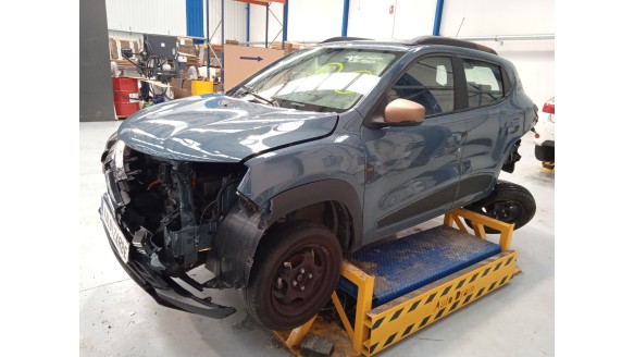 dacia spring 2020- del año 2023