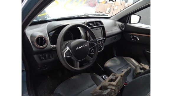 dacia spring 2020- del año 2023