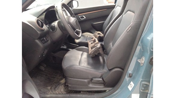 dacia spring 2020- del año 2023