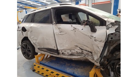 renault clio iv grandtour (kh_) 2012- del año 2017