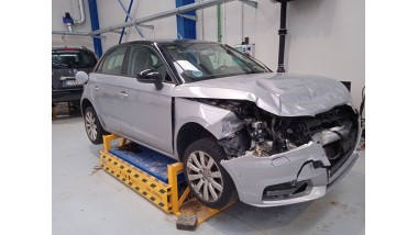audi a1 sportback (8xa, 8xf) 2011-2018 del año 2016