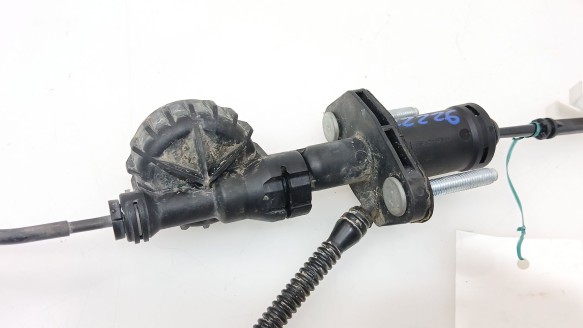 Recambio de bomba embrague para opel astra j lim. 2009-2015 cosmo referencia OEM IAM 55561915 55561915 