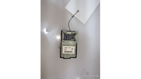 Recambio de mando elevalunas delantero derecho para renault koleos 2008-2015 privilege referencia OEM IAM 25411JY00A 25411JY00A 