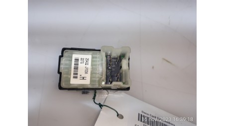 Recambio de mando elevalunas trasero derecho para renault koleos 2008-2015 privilege referencia OEM IAM 25411JY00A 25411JY00A 