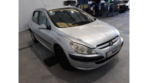 peugeot 307 (3a/c) 2000-2012 del año 2004