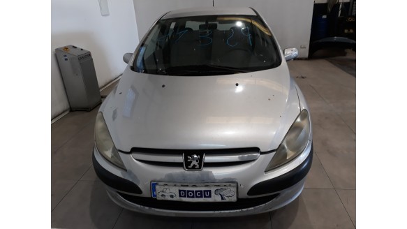 peugeot 307 (3a/c) 2000-2012 del año 2004