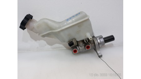 Recambio de bomba freno para hyundai i40 i (vf) 2012-2019 1.7 crdi referencia OEM IAM 585103Z000 585103Z000 