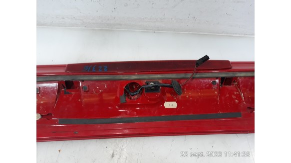 Recambio de aleron trasero para seat ibiza (6k1) 1999-2002 stella referencia OEM IAM 6K6827939GRU 6K6827933E 