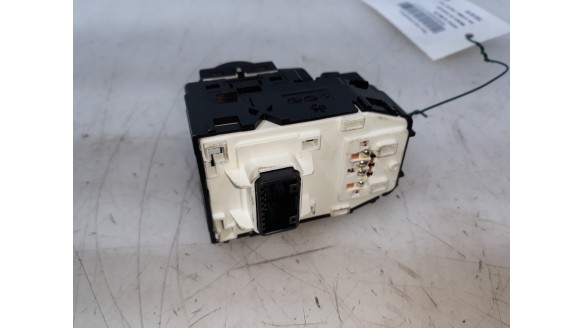 Recambio de mando retrovisor para kia stonic (ybcuv) 2017- tech referencia OEM IAM 4D64801160 4D64801160 4D64801160