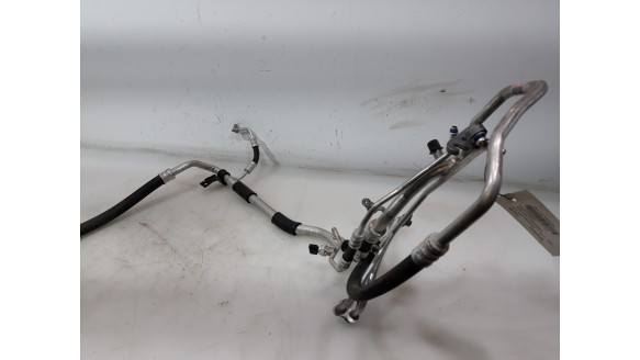 Recambio de tubos aire acondicionado para kia stonic (ybcuv) 2017- tech referencia OEM IAM 97762H8450 97762H8450 