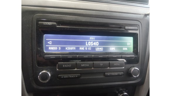 Recambio de sistema audio / radio cd para seat toledo (kg3) 2012- style referencia OEM IAM 6JA035186WHS 6JA035186 6JA035186