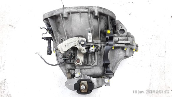 Recambio de caja cambios para renault latitude 2010-2014 privilege referencia OEM IAM 7701477811 PK4004 PK4004