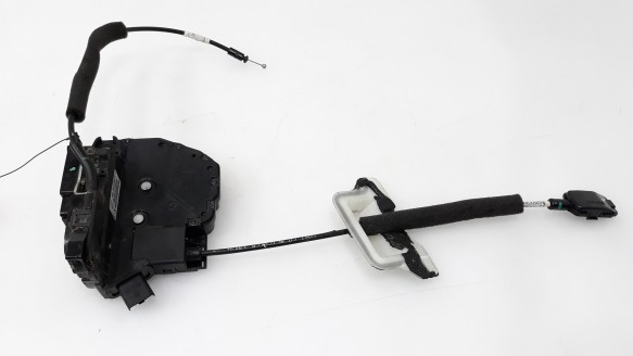 Recambio de cerradura puerta delantera derecha para renault latitude 2010-2014 privilege referencia OEM IAM 825020020R 825020020