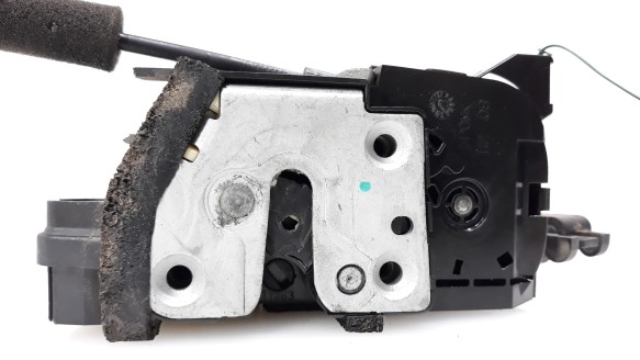 Recambio de cerradura puerta trasera derecha para renault latitude 2010-2014 privilege referencia OEM IAM 825020013R 825020013R 