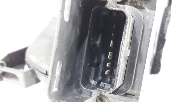 Recambio de cerradura puerta trasera derecha para renault latitude 2010-2014 privilege referencia OEM IAM 825020013R 825020013R 