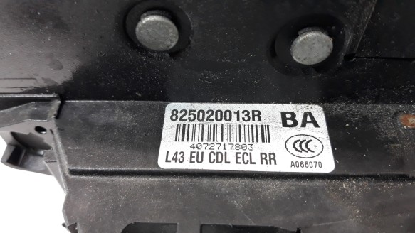 Recambio de cerradura puerta trasera derecha para renault latitude 2010-2014 privilege referencia OEM IAM 825020013R 825020013R 